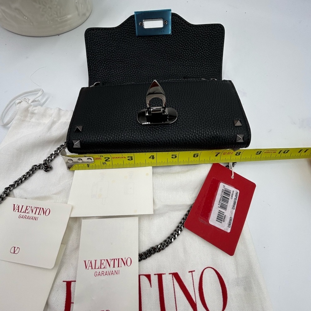 Women's Valentino Garavani rock stud, wallet on a chain made in Italy - Picture 12 of 14